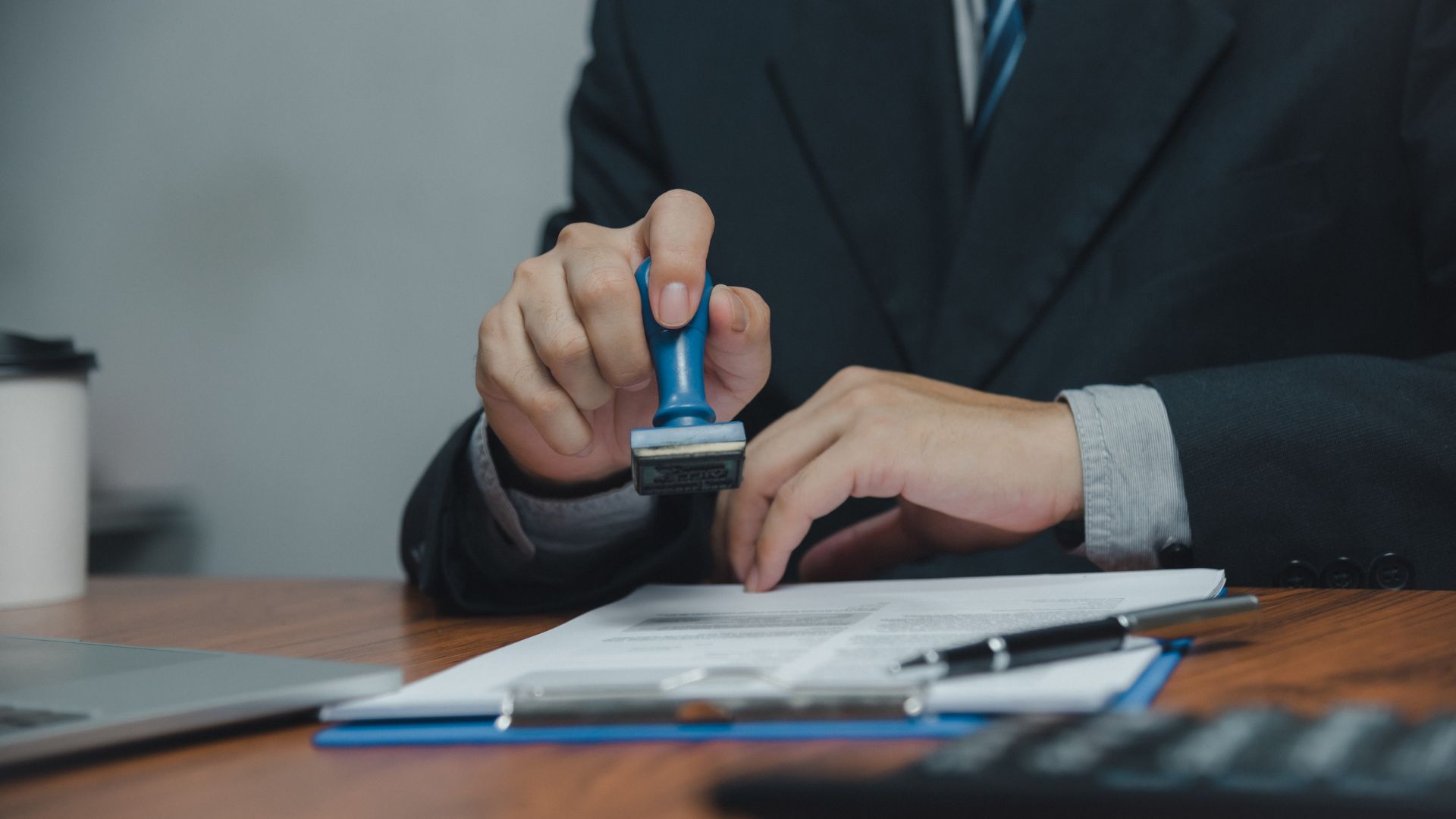 How Travel and Time Outside the U.S. Affect LPR Status in Kennewick