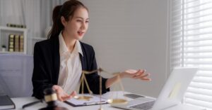 Immigration asylum lawyer consulting with client online in Moses Lake