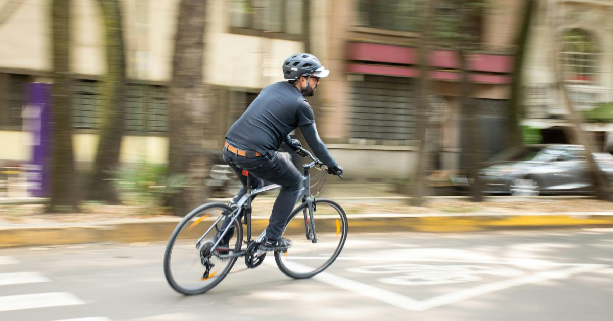 Bicycles and Automobiles – 3 Feet of Space