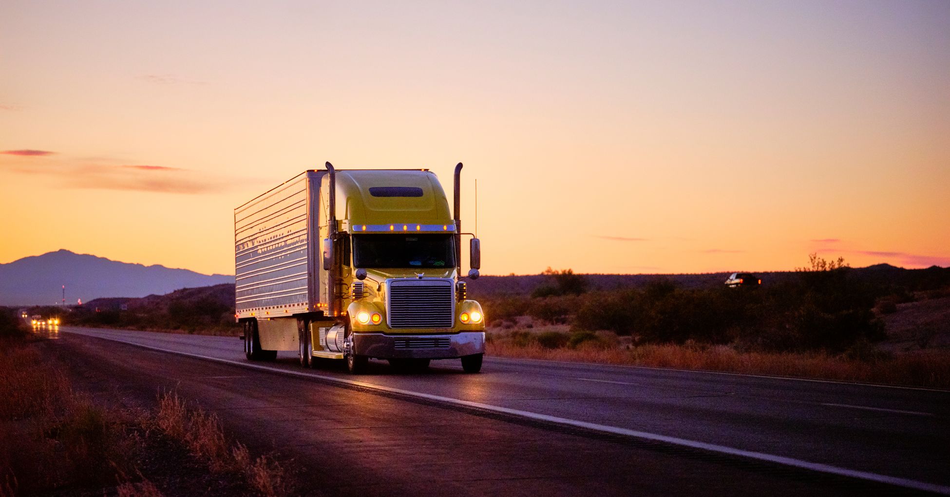 When to Contact Truck Accident Lawyers in Mesa After a Freight Truck Collision image