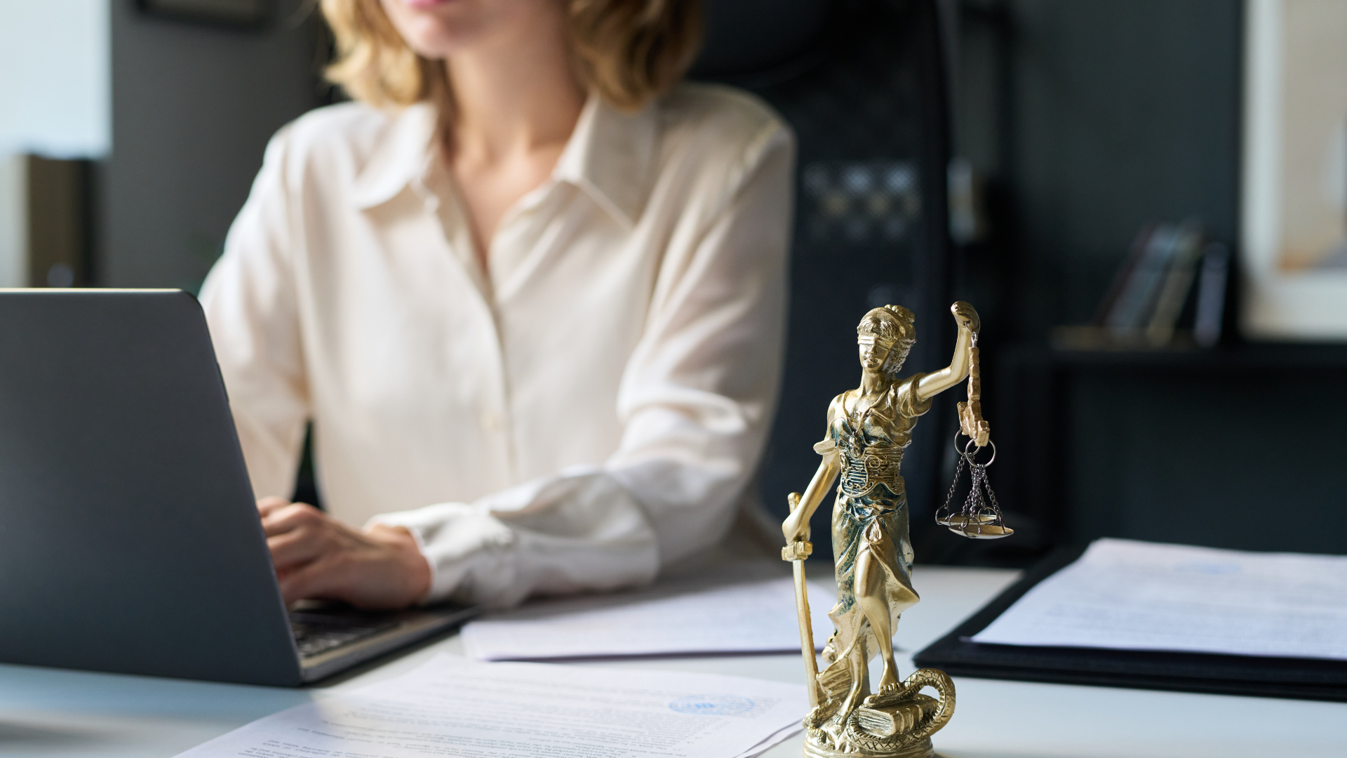 How Spokane Immigration Defense Attorneys Help Protect Families From ICE